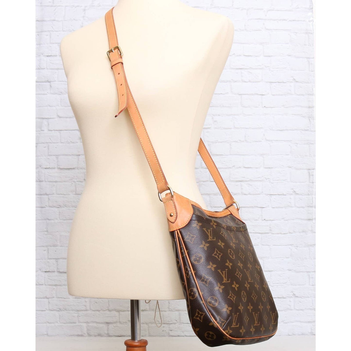 Louis Vuitton Odeon PM Monogram Crossbody & Shoulder Bag