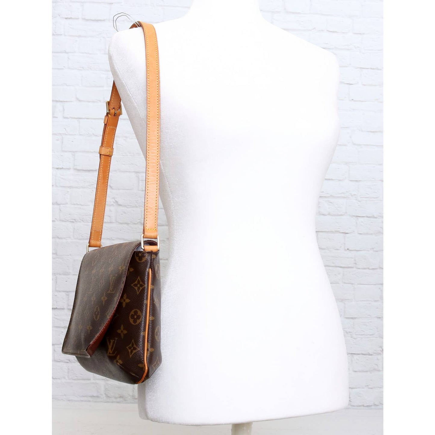 Louis Vuitton Musette Tango Short Monogram Shoulder Bag