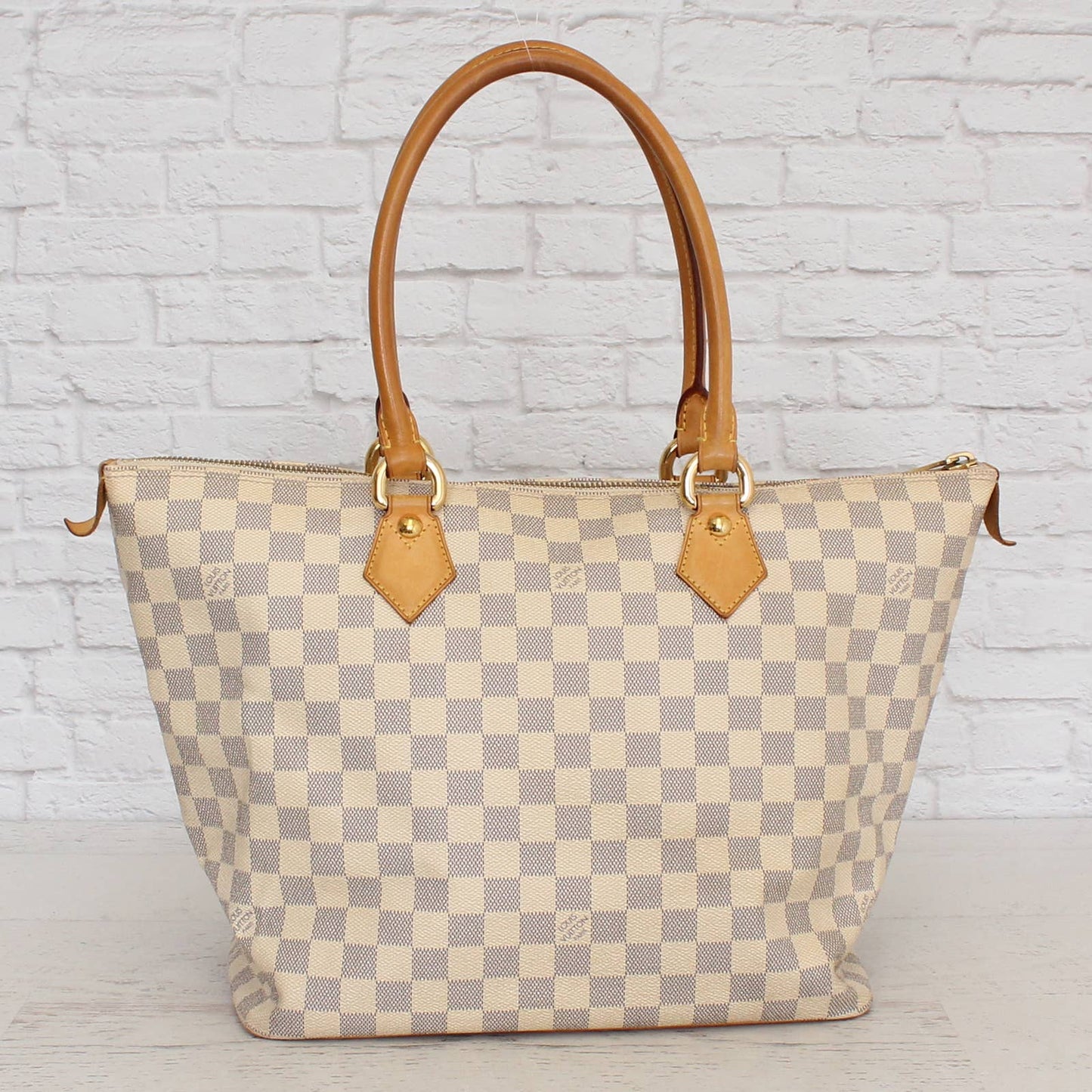 Louis Vuitton Saleya MM Damier Azur Tote White Shoulder Bag Hobo Purse