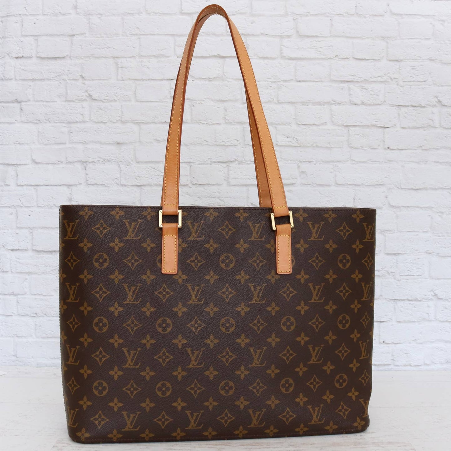 Louis Vuitton Luco Monogram Tote