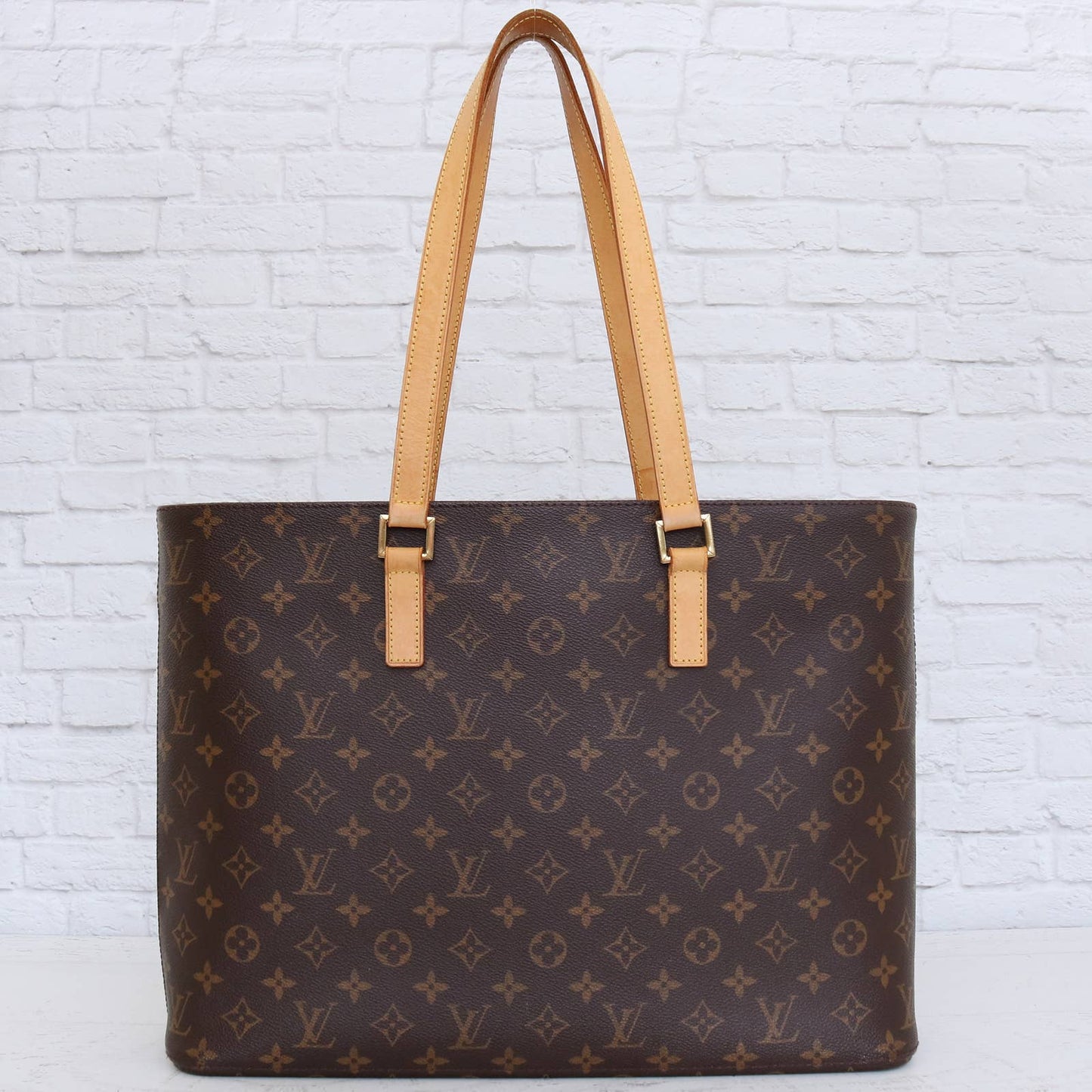 Louis Vuitton Luco Monogram Tote