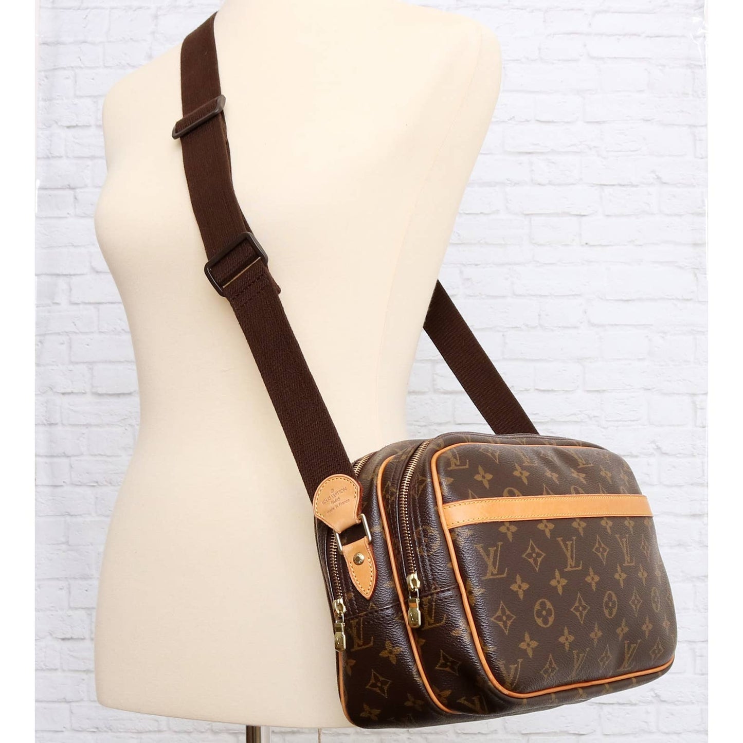 Louis Vuitton Reporter PM Monogram Crossbody & Shoulder