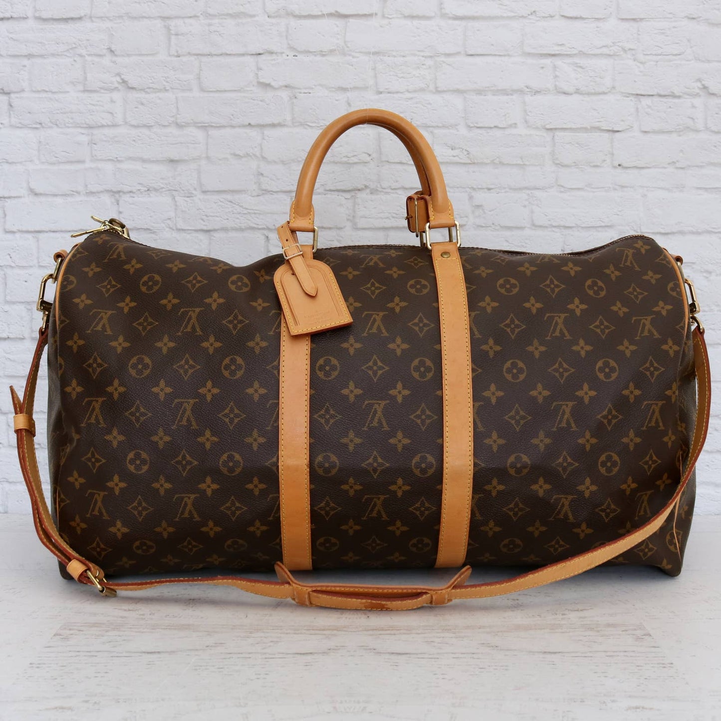 Louis Vuitton Keepall Bandouliere 55 Monogram Duffle Handbag