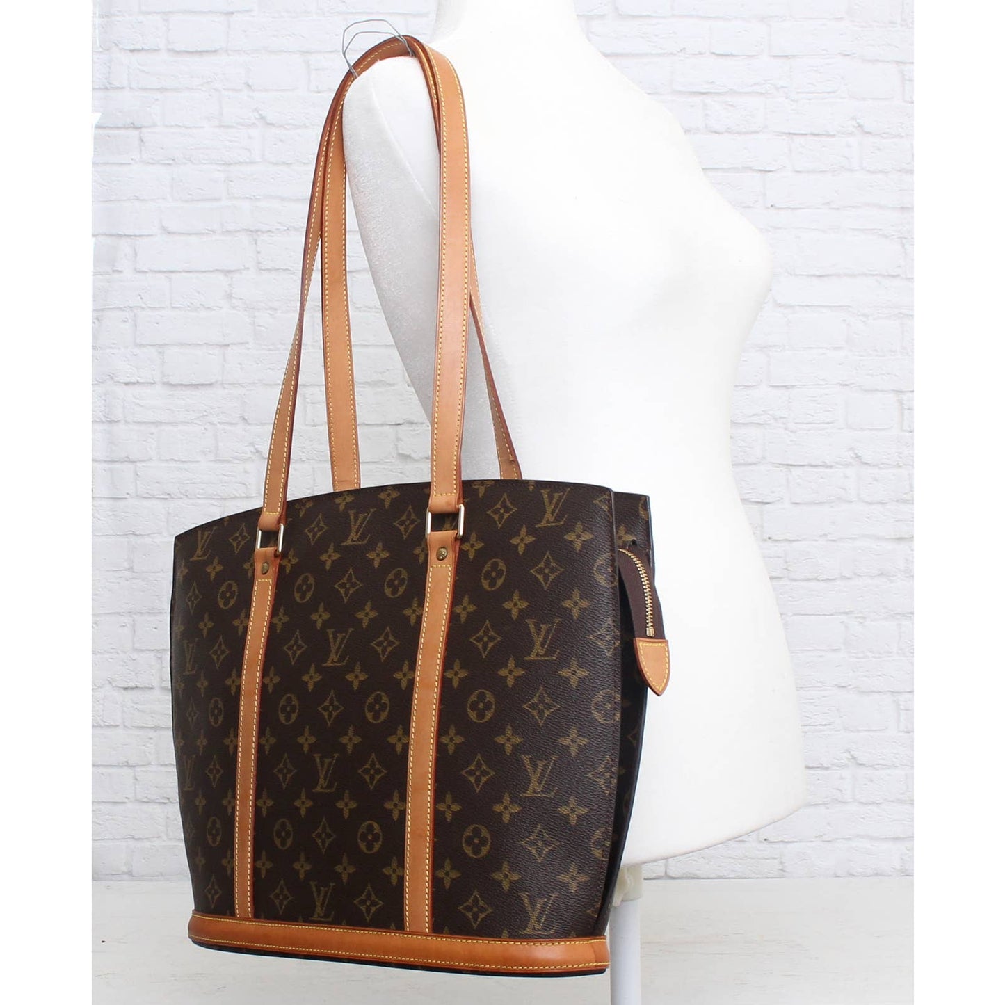 Louis Vuitton Babylone Monogram Tote