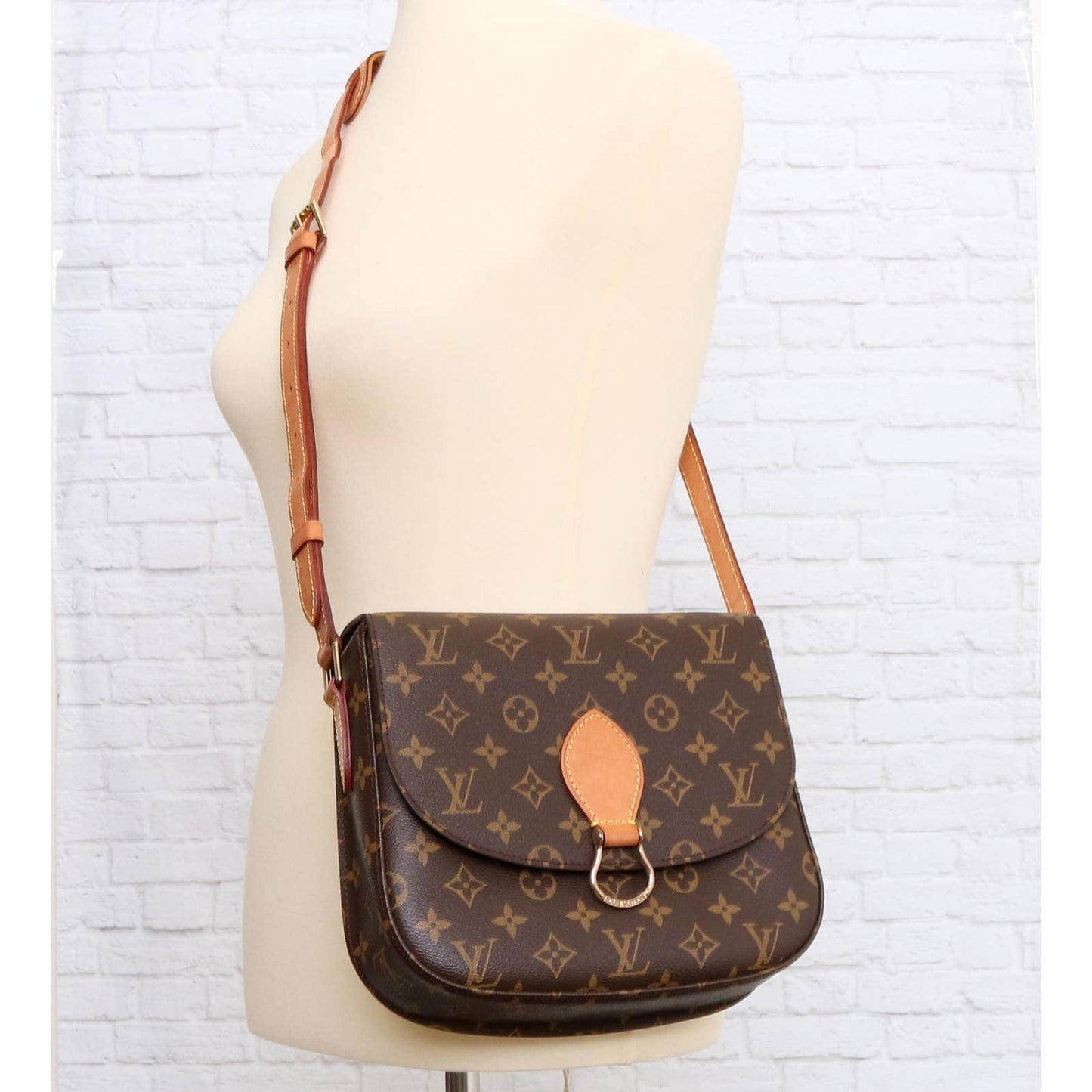 Louis Vuitton Saint Cloud GM Monogram Crossbody