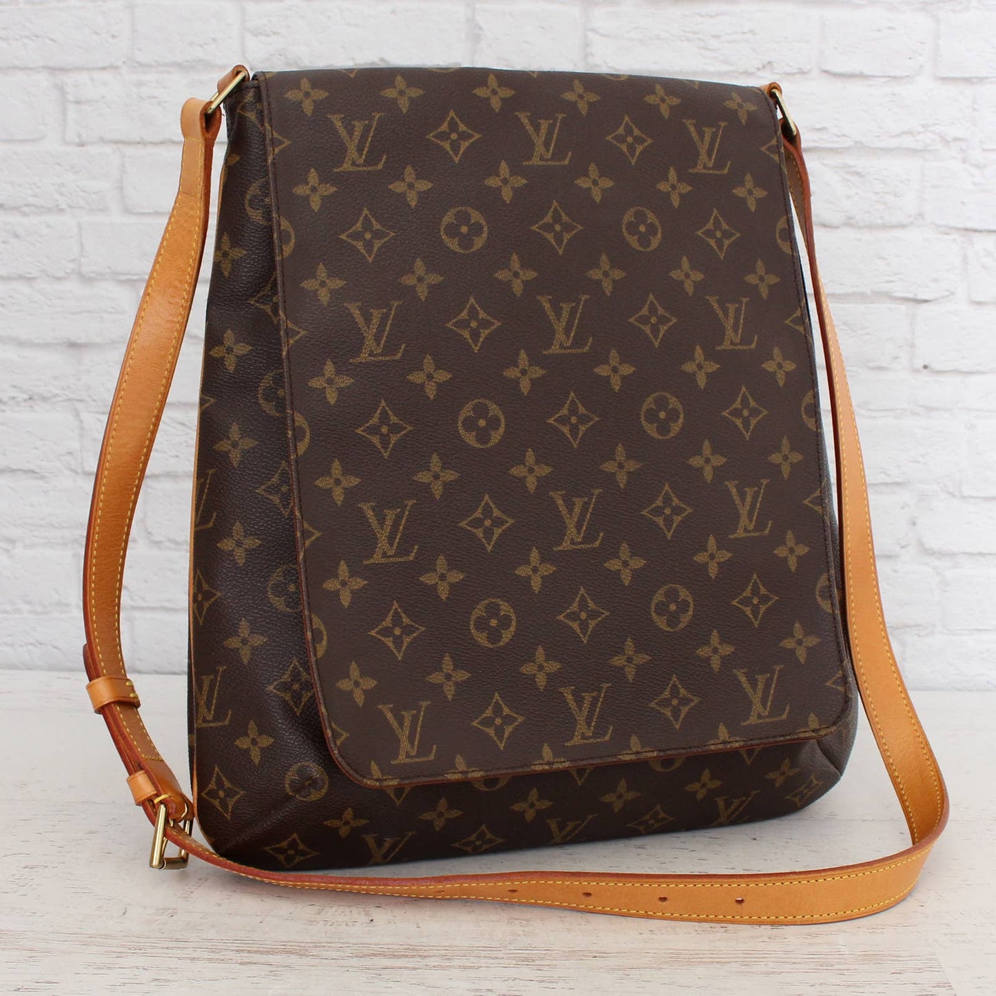 Louis Vuitton Musette GM Large Crossbody Shoulder Monogram Messenger