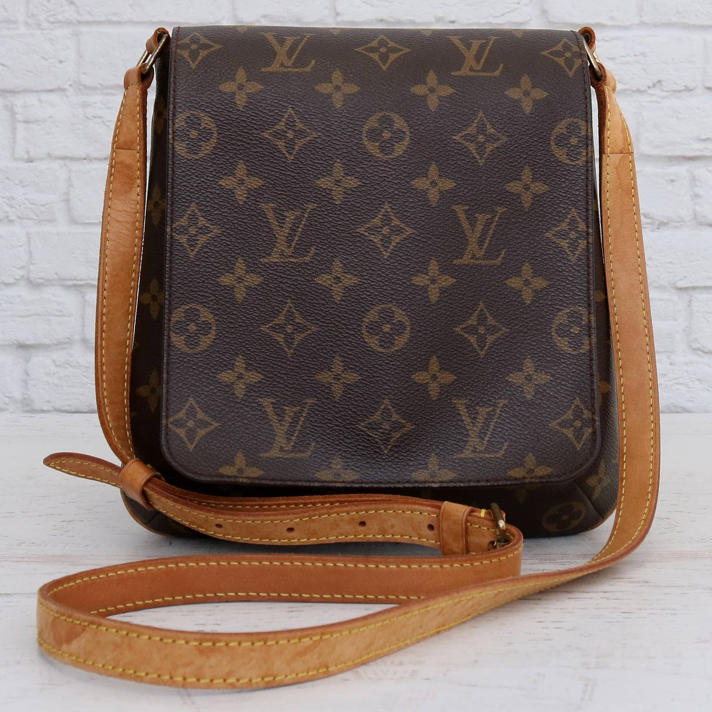 Louis Vuitton Musette Salsa Long Monogram Crossbody