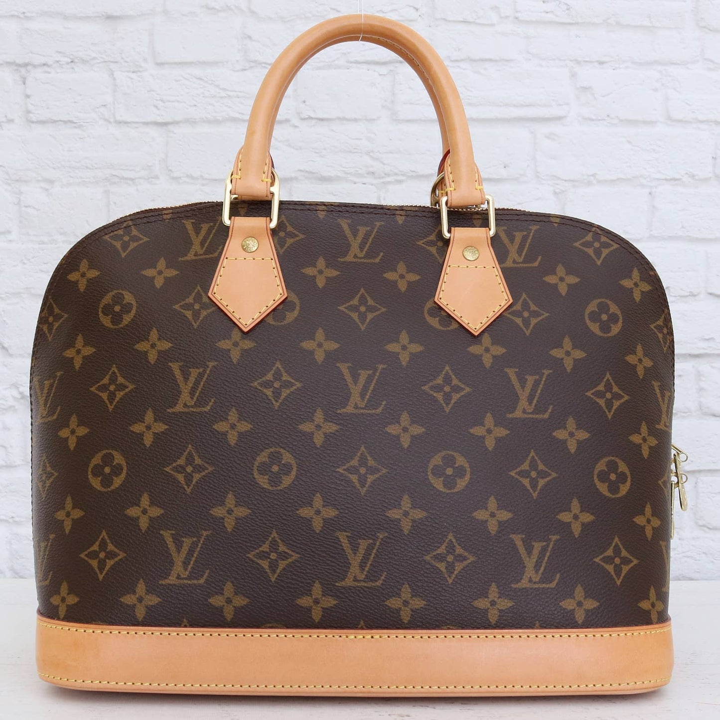 Louis Vuitton Alma MM Satchel Monogram