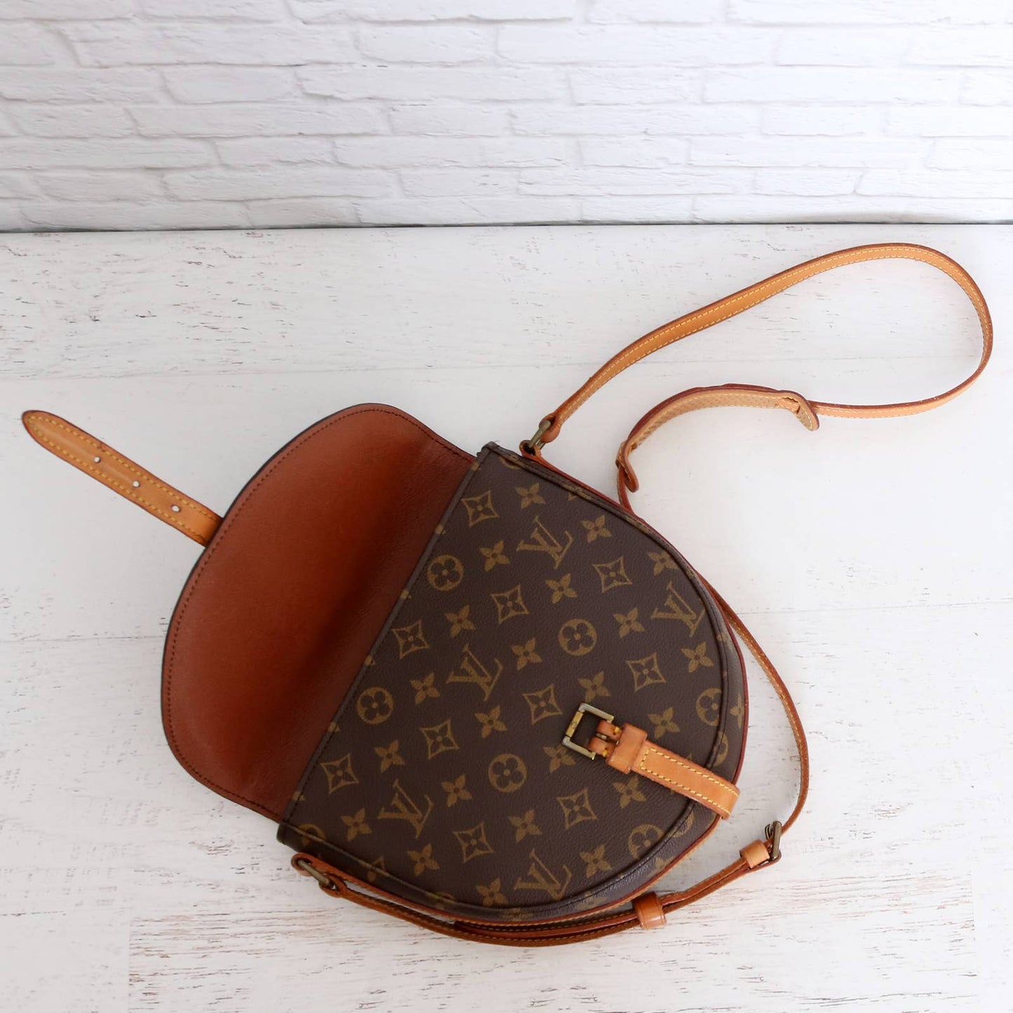 Louis Vuitton, Bags, 0003250 Authentic Louis Vuitton Crossbody Bag  Chantilly Mm
