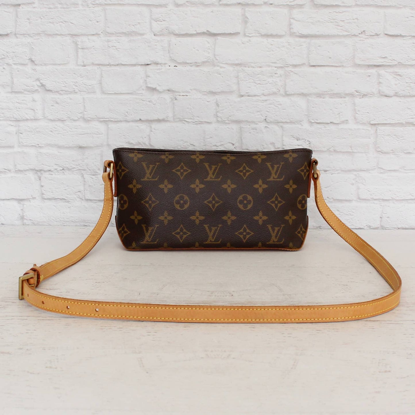 Louis Vuitton Trotteur Monogram Crossbody & Shoulder