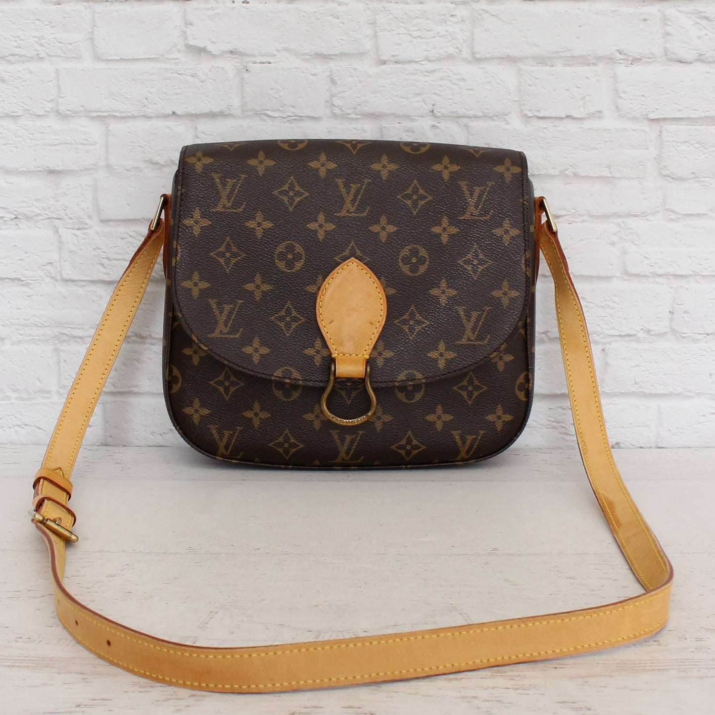 Louis Vuitton Saint Cloud GM Monogram Crossbody & Shoulder Bag