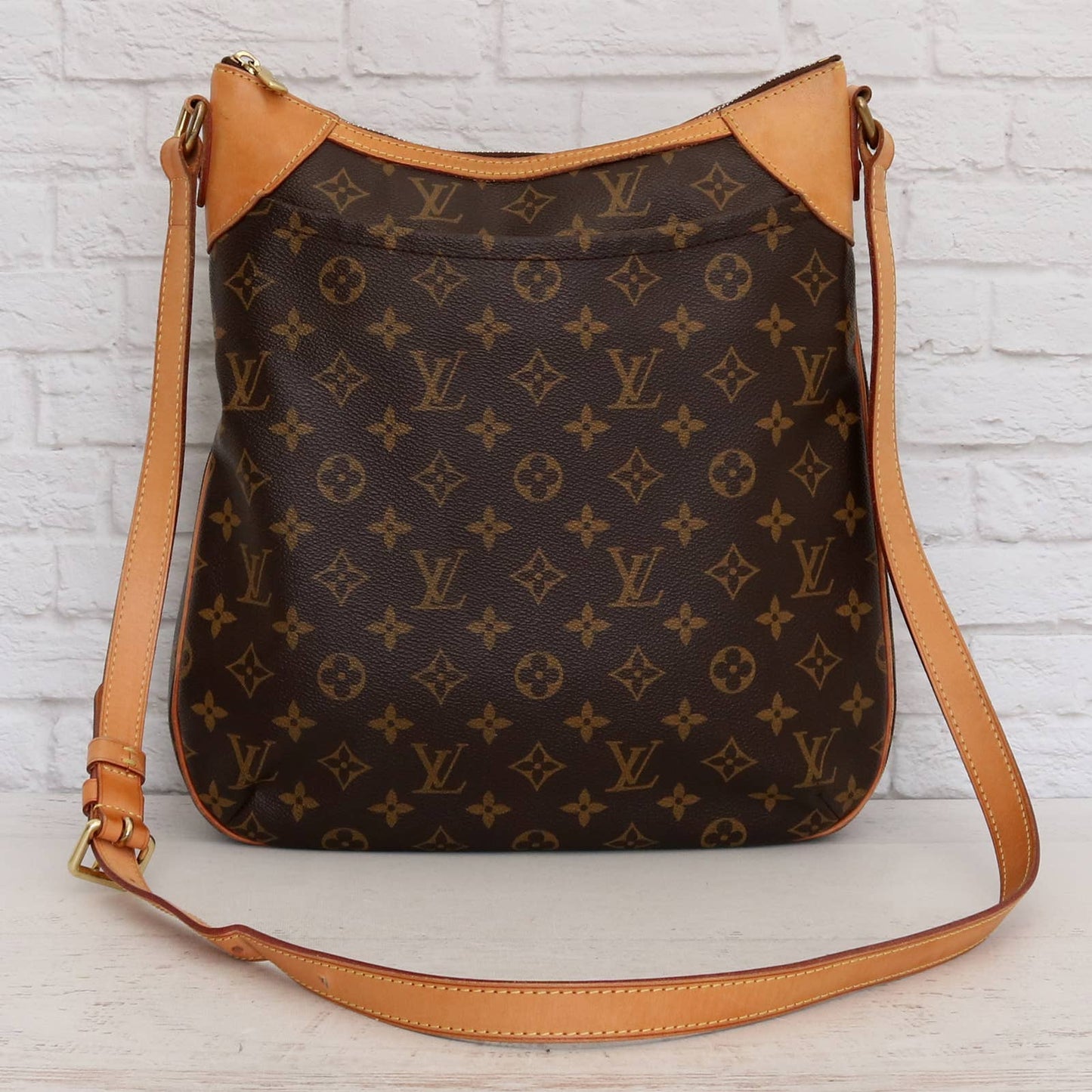 Louis Vuitton Odeon MM Monogram Large Crossbody