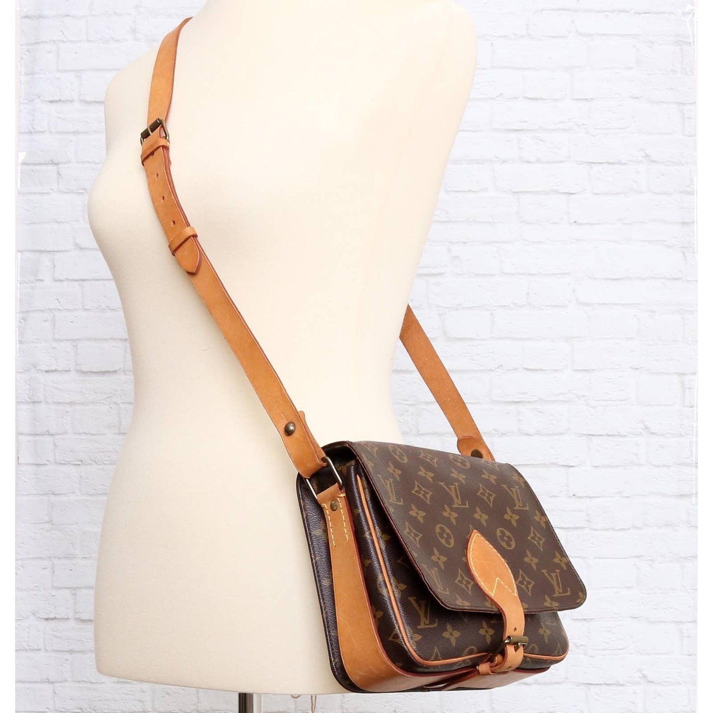 Louis Vuitton Cartouchiere MM Monogram Crossbody