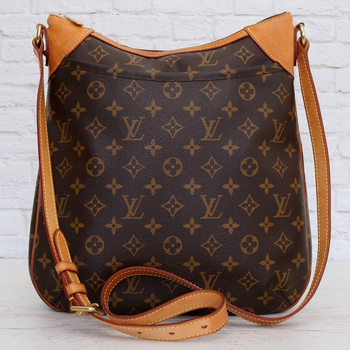 Louis Vuitton Odeon MM Monogram Crossbody