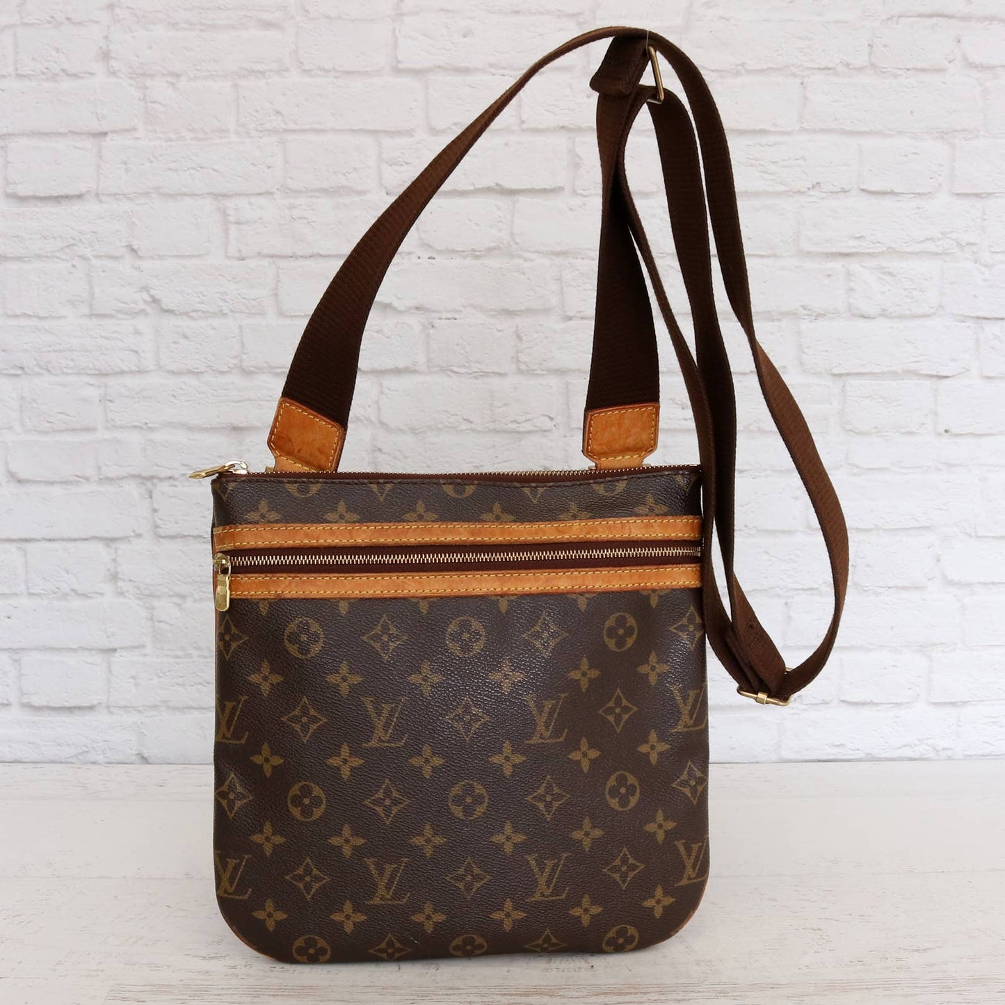 Louis Vuitton Pochette Bosphore Monogram Crossbody