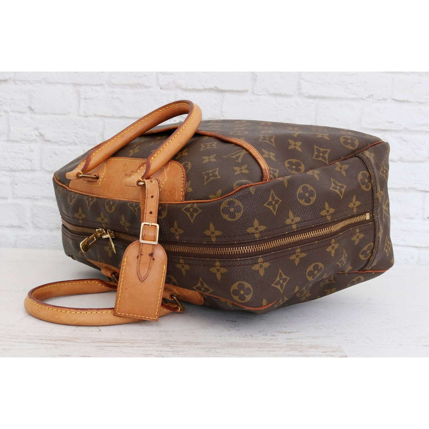 Louis Vuitton Deauville Monogram Satchel