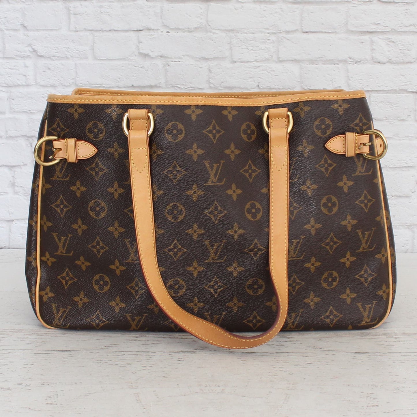 Louis Vuitton Batignolles Horizontal Monogram Shoulder Bag