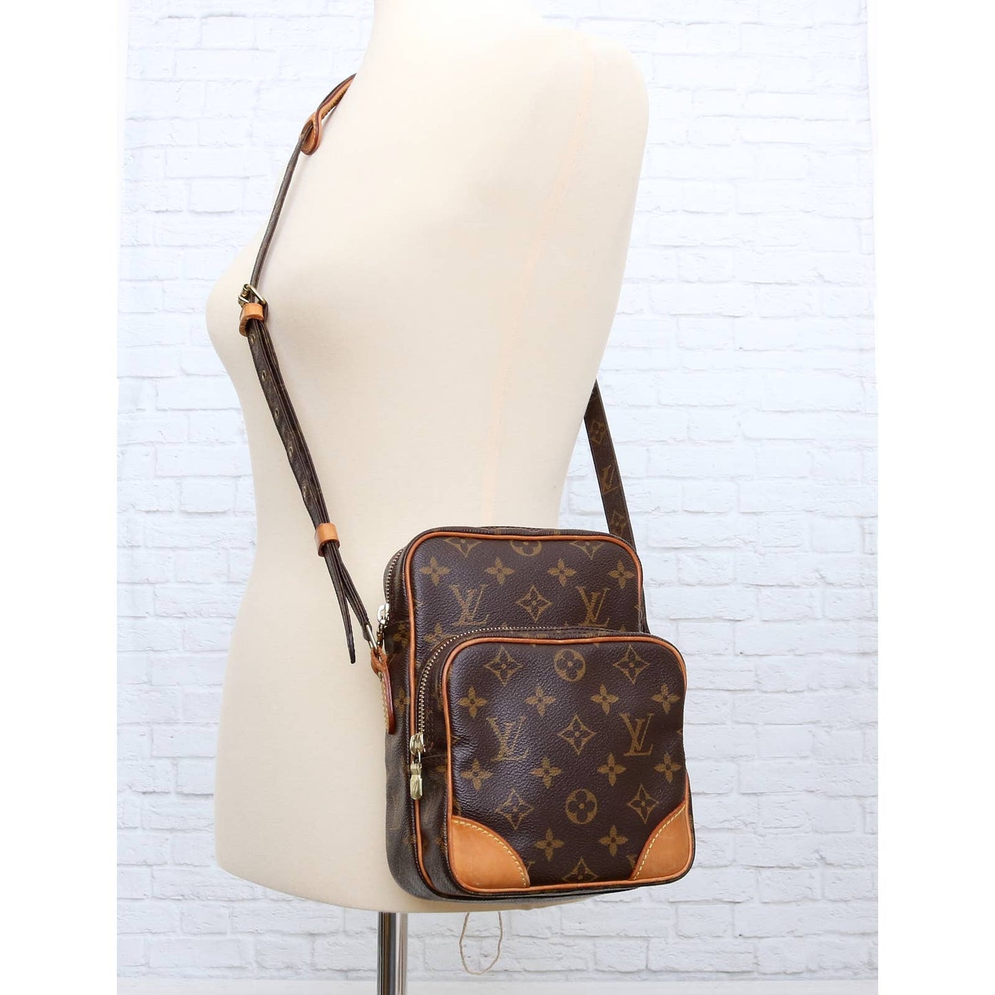 Louis Vuitton Amazon Monogram Crossbody