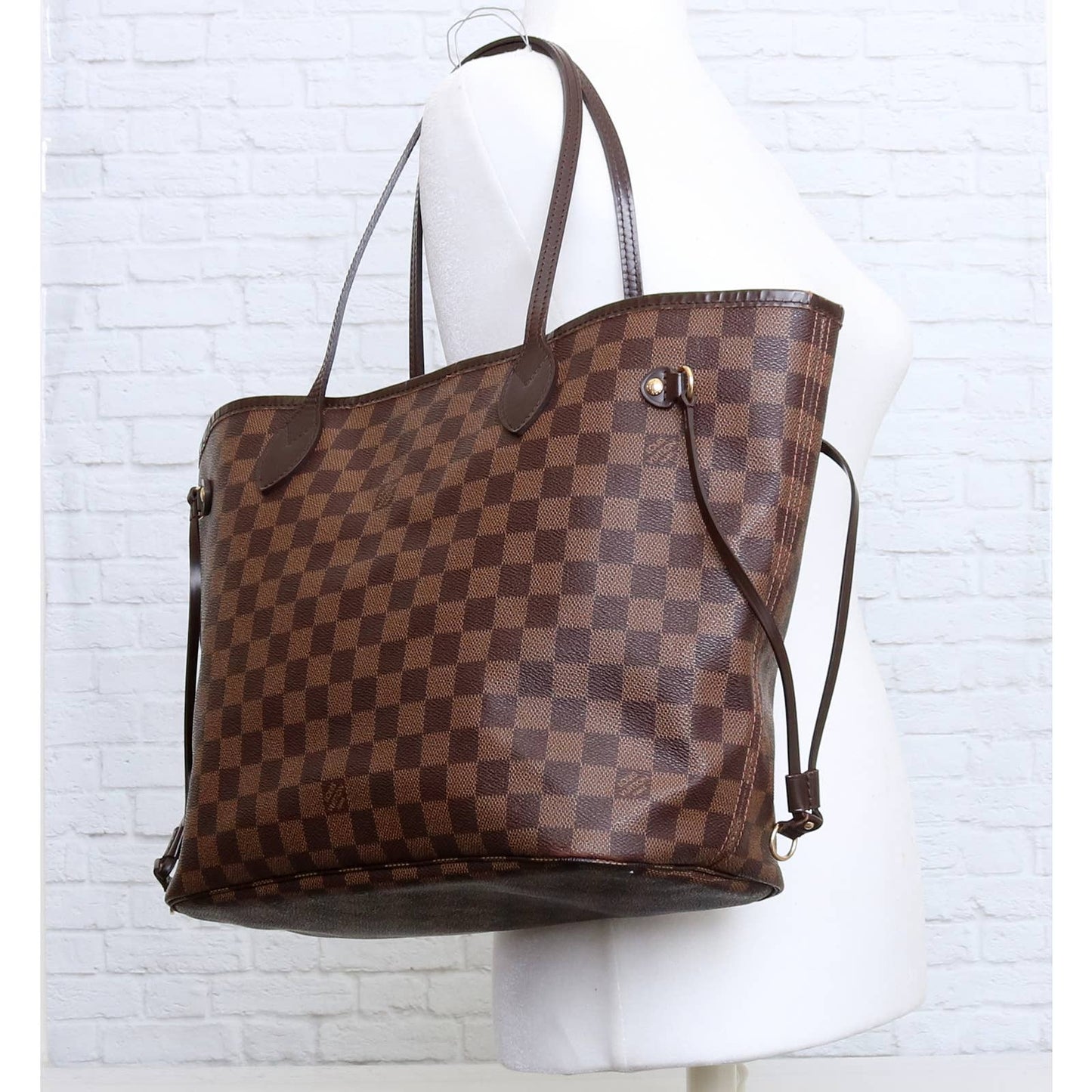 Louis Vuitton Neverfull MM Damier Ebene Tote in Box & Dust Bag