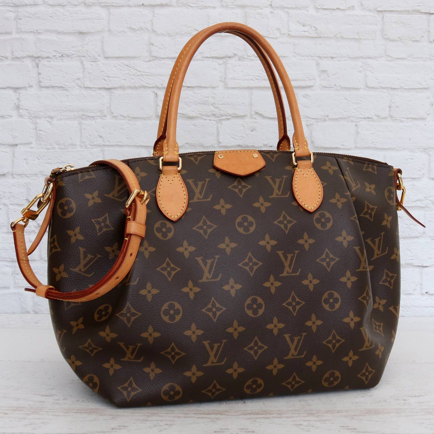 Louis Vuitton Turenne MM Monogram Crossbody & Satchel