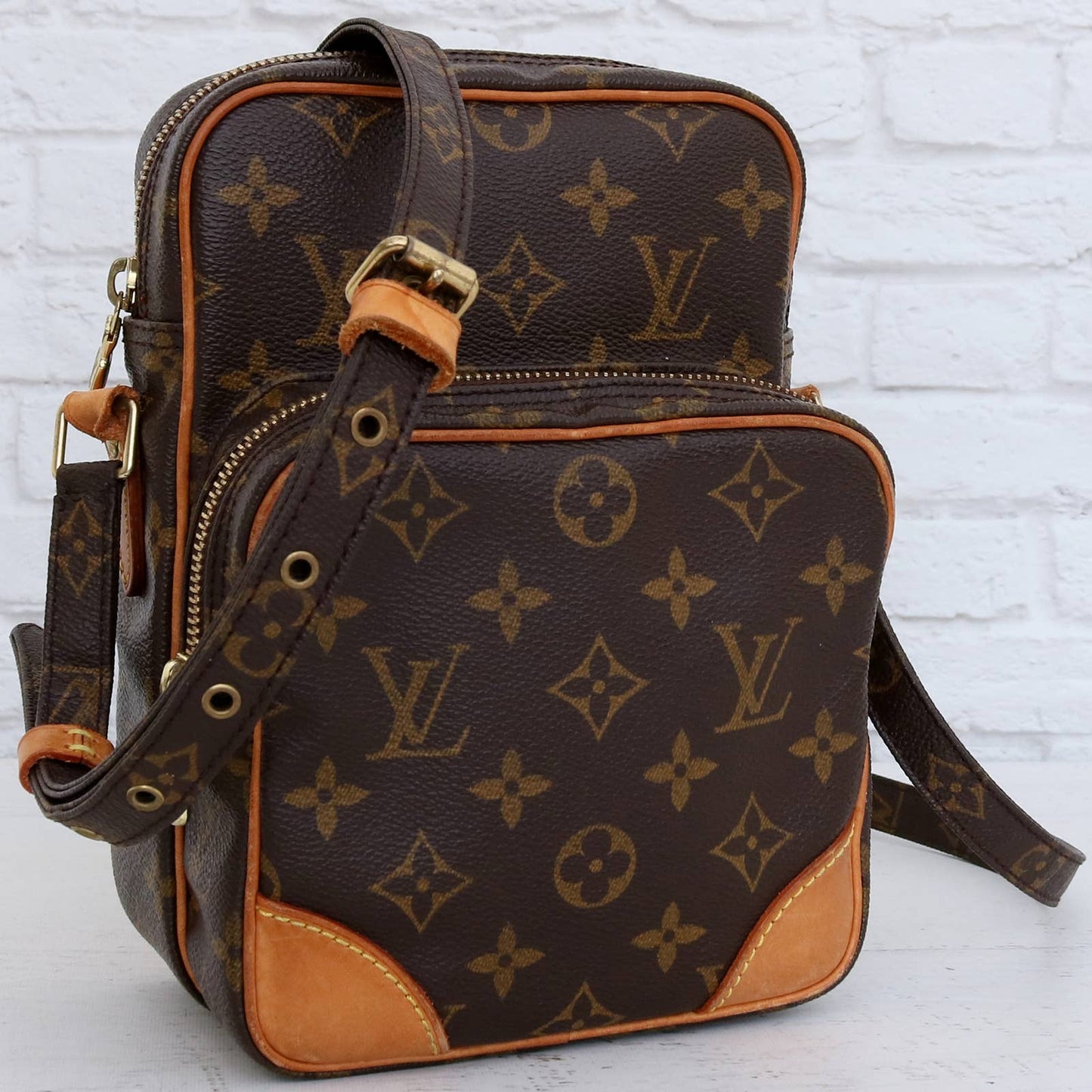 Louis Vuitton Amazon Monogram Crossbody