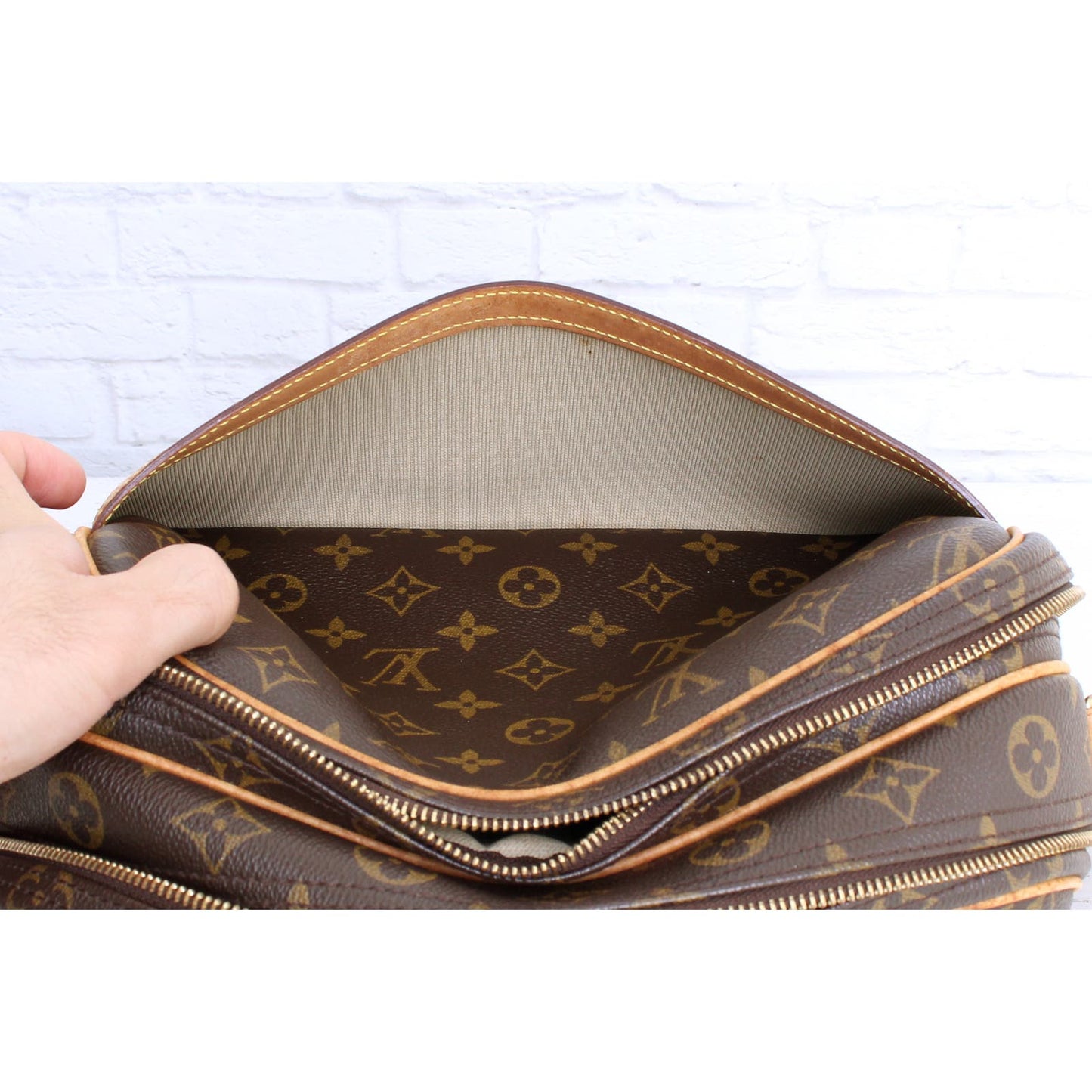 Louis Vuitton Reporter PM Monogram Crossbody