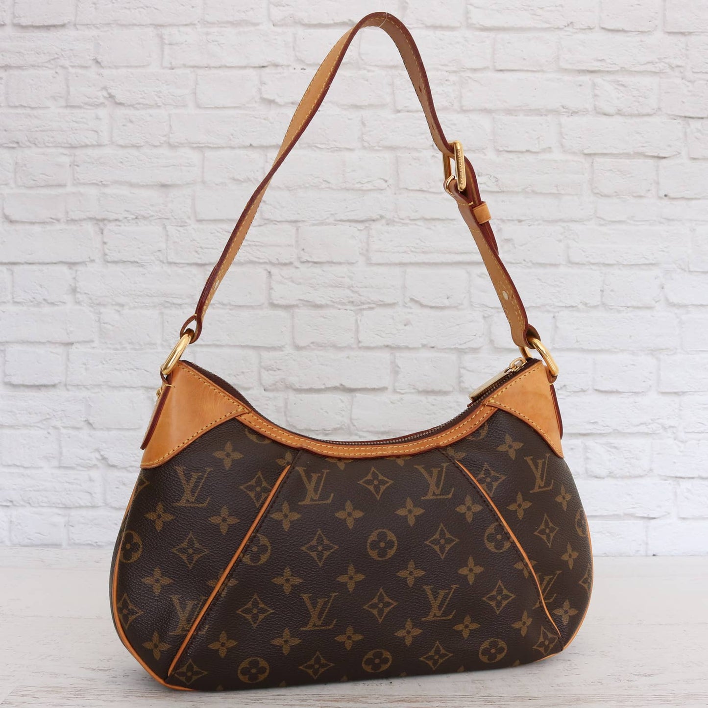 Louis Vuitton Thames PM Monogram Hobo Shoulder Bag