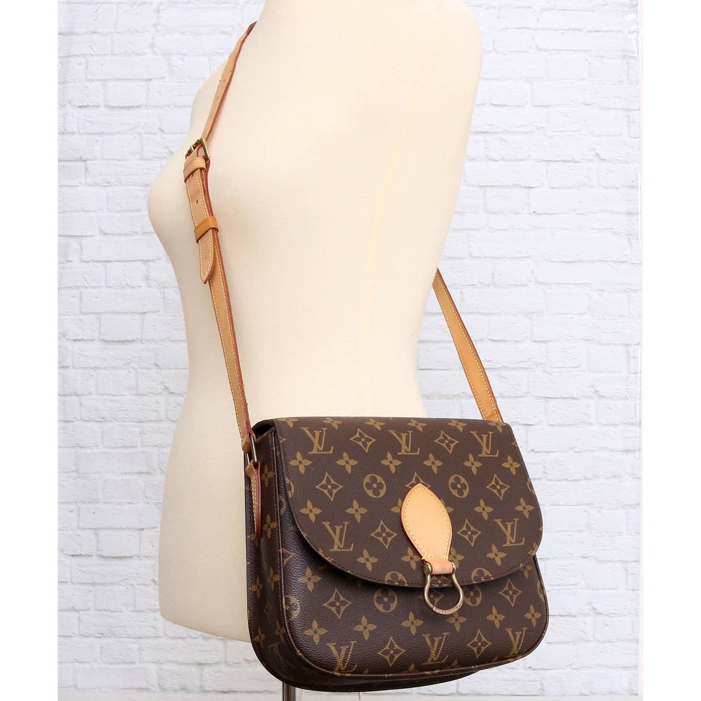 Louis Vuitton Saint Cloud GM Monogram Crossbody