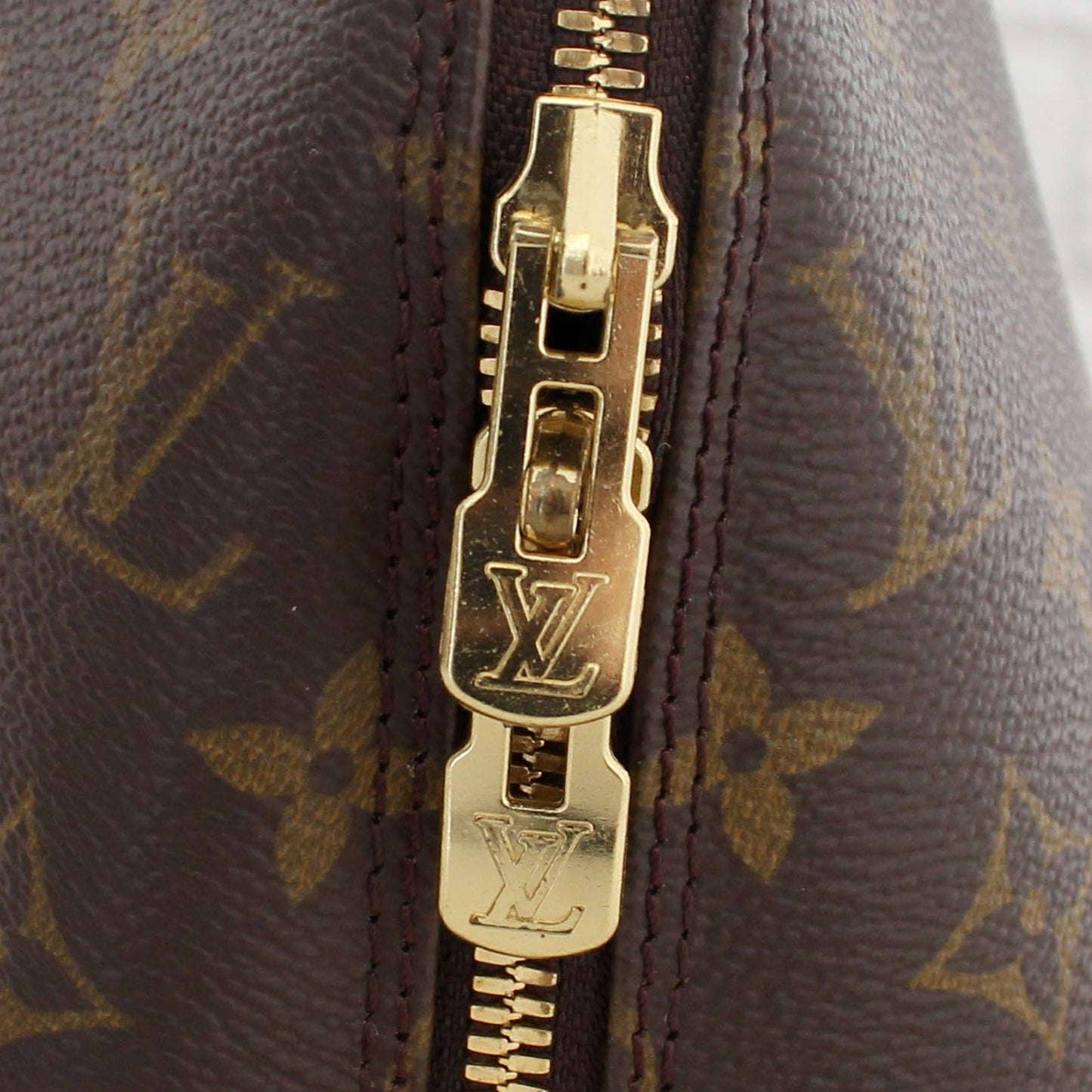 Louis Vuitton Alma MM Monogram Satchel Tote