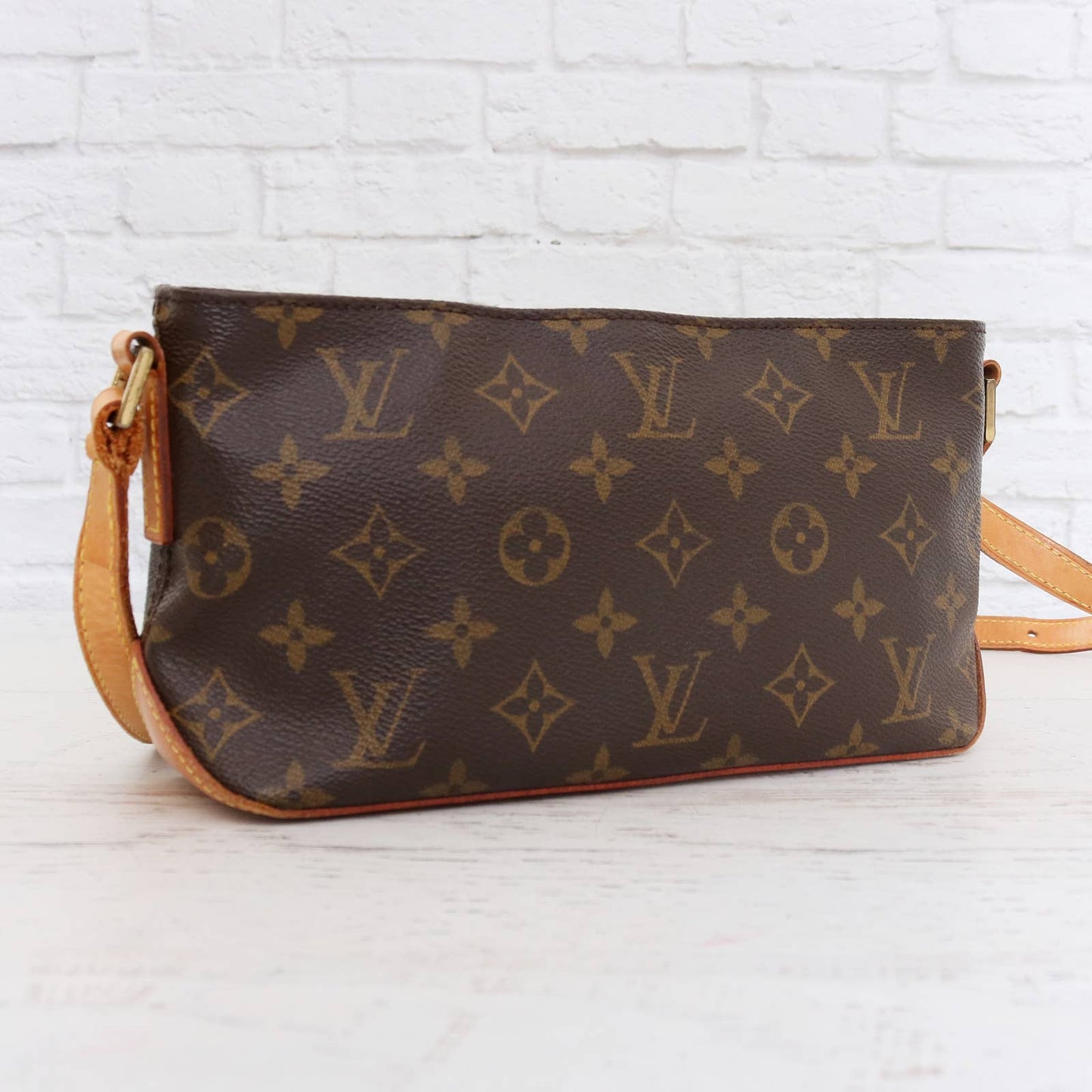 Louis Vuitton Trotteur Monogram Crossbody Bag