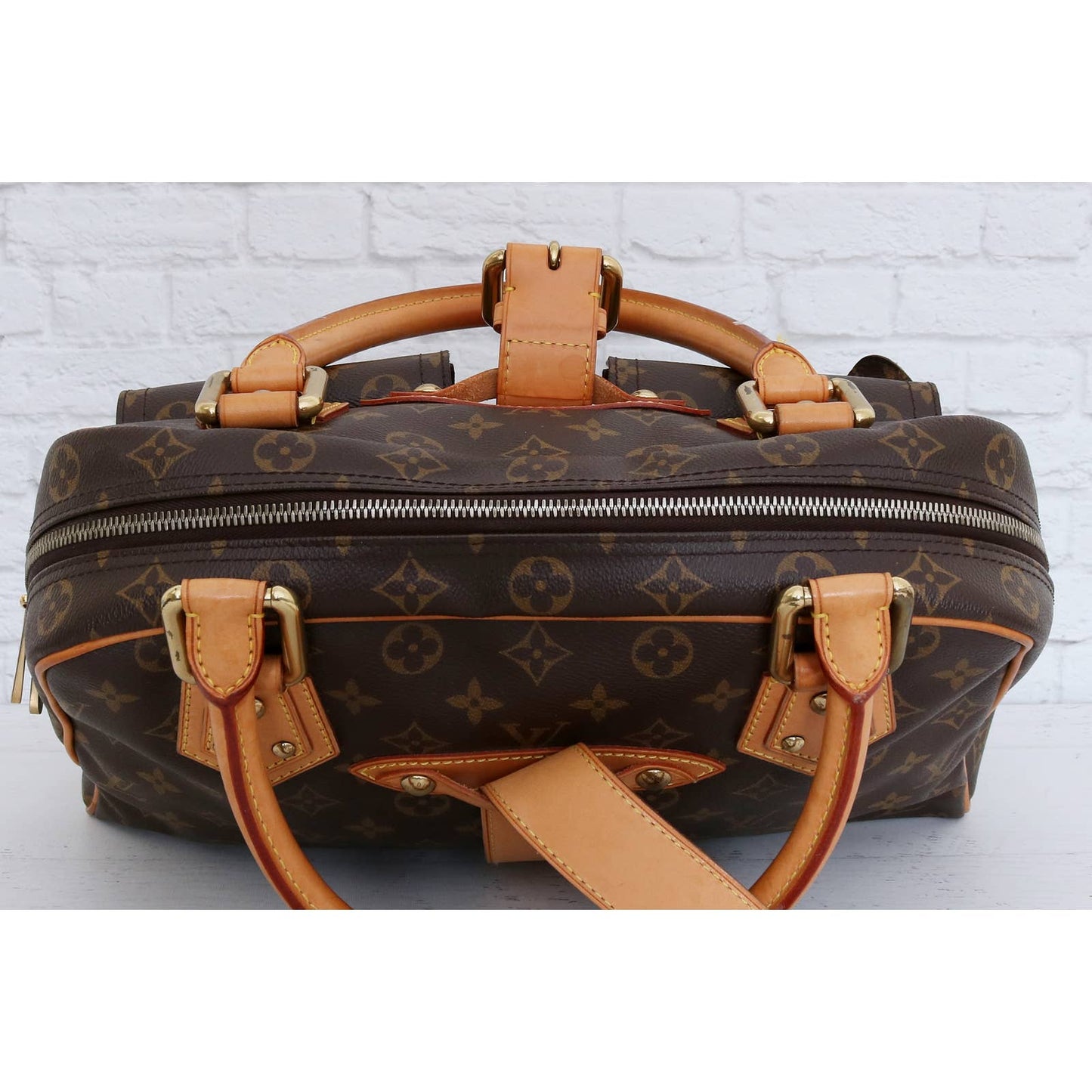 Louis Vuitton Manhattan GM Monogram Shoulder Bag