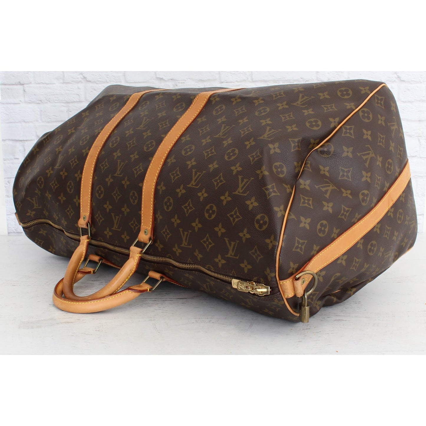 Louis Vuitton Keepall 60 Bandouliere Monogram Duffle Luggage Travel