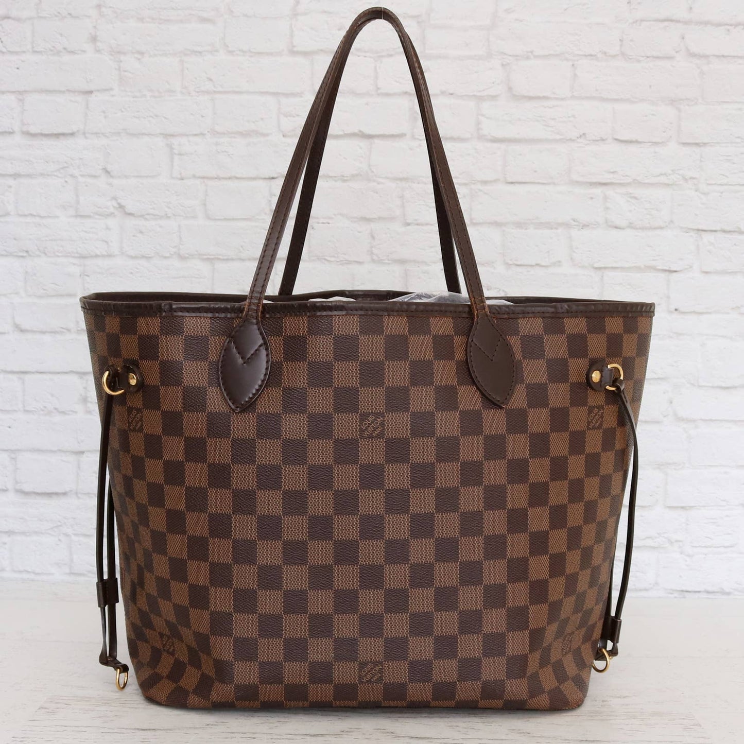 Louis Vuitton Neverfull MM Damier Ebene Tote with Cherry Interior