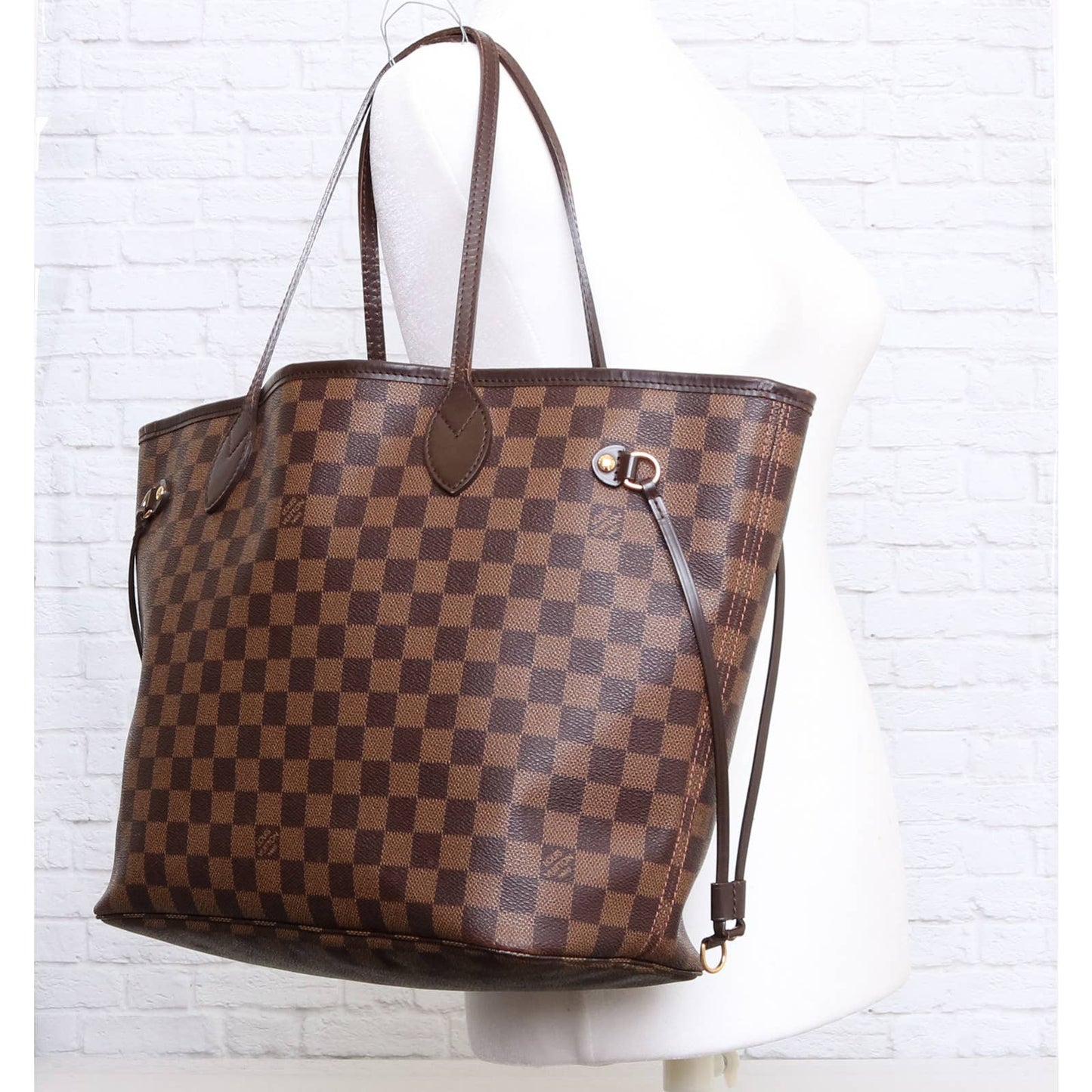 Louis Vuitton Neverfull MM Damier Ebene Tote with Cherry Interior