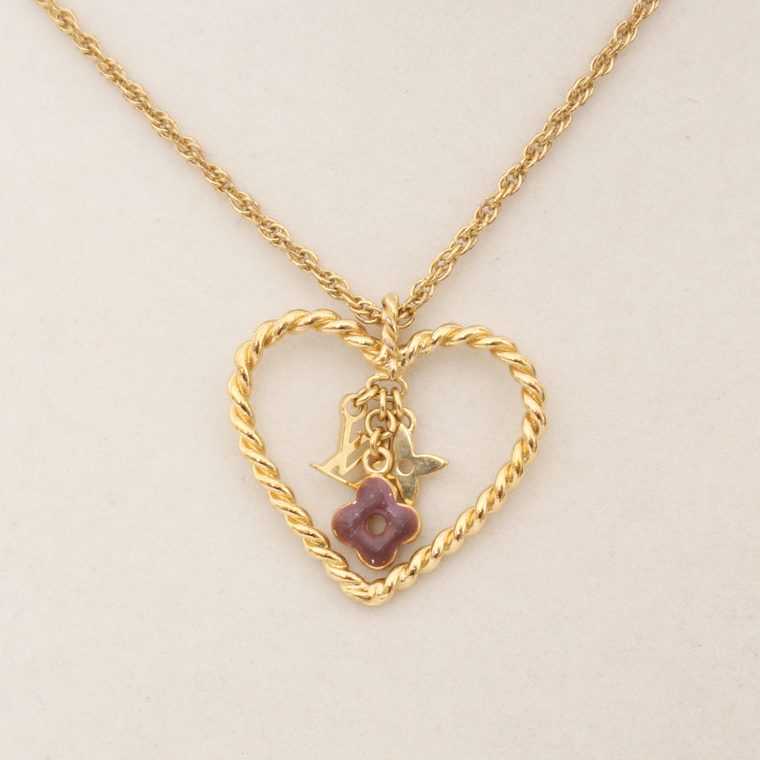 Louis Vuitton heart necklace